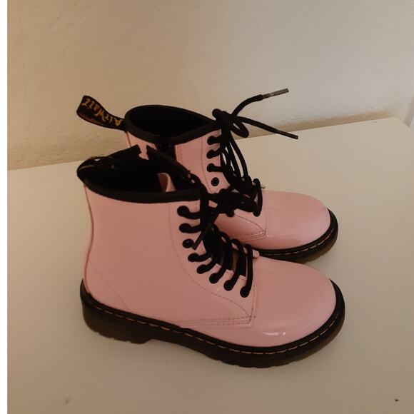 Dr. Martens Doc Martens Girls Pink Patent Leather Boots size 13 - Picture 1 of 6